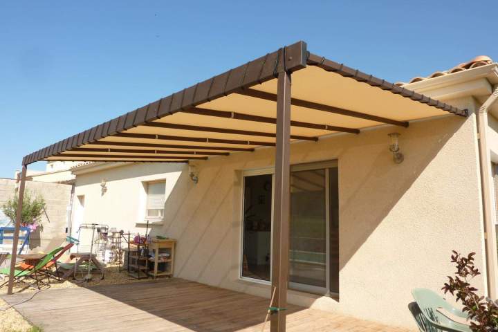 Rideau à lamelles Saint-Geniès-de-Comolas